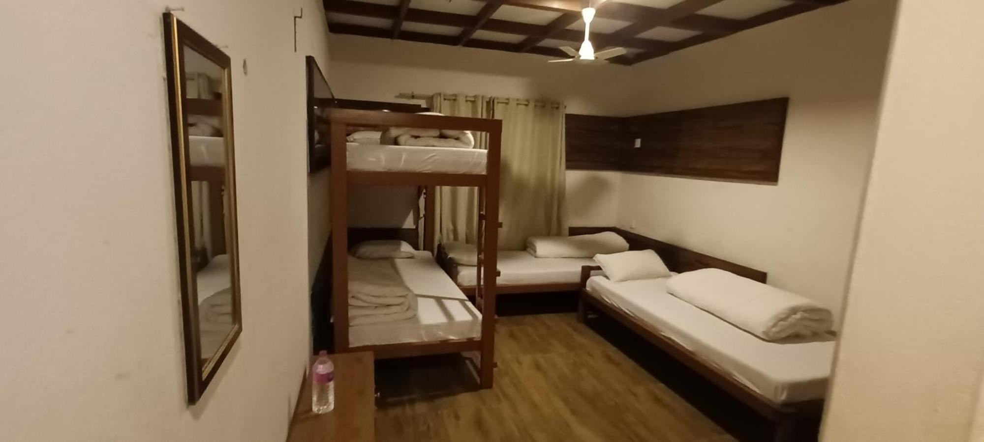 Hotel Dolly Pokhara Exterior foto