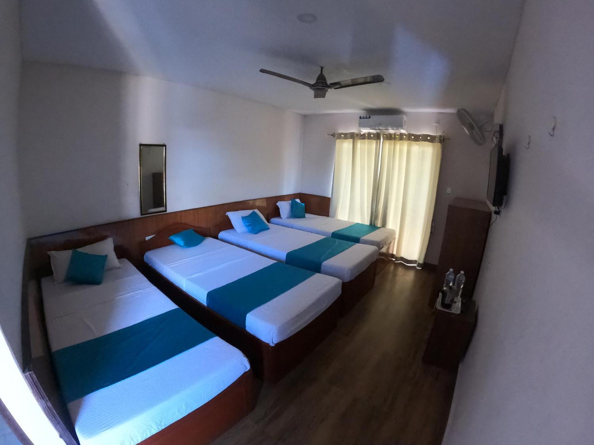 Hotel Dolly Pokhara Exterior foto